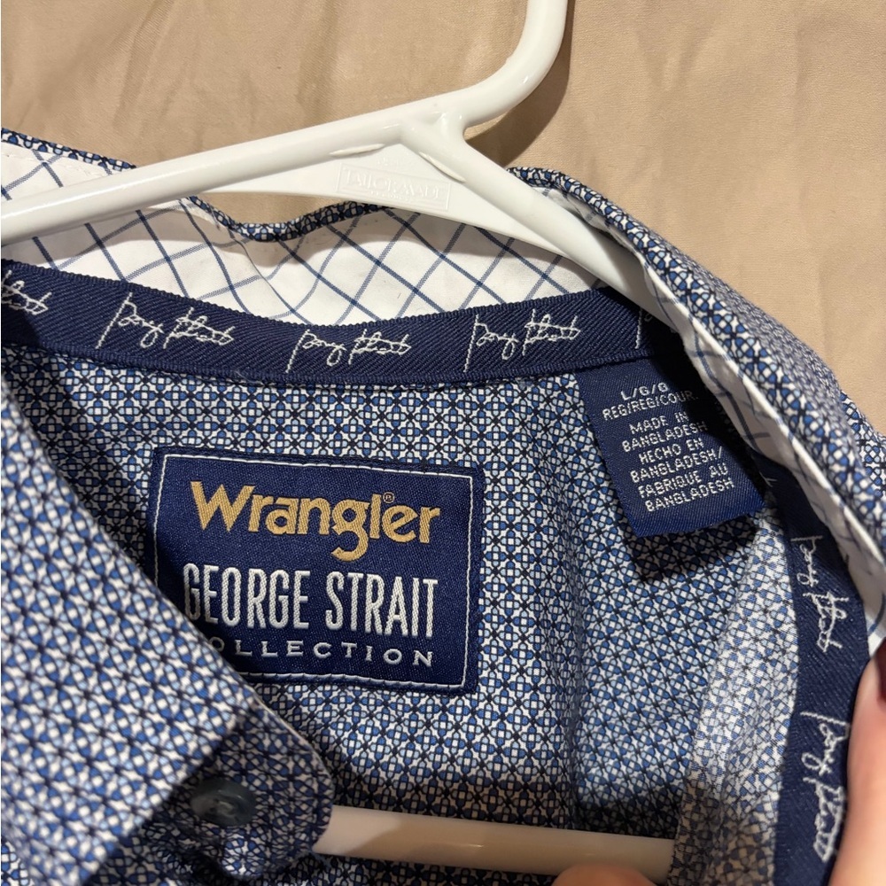 Wrangler George Strait button down - Picture 3 of 4